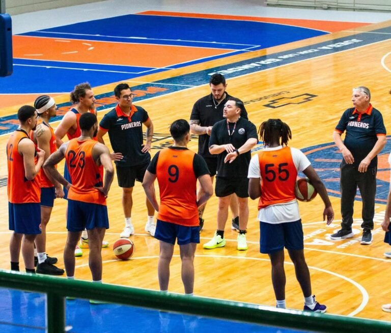 Pioneros define juegos de pretemporada