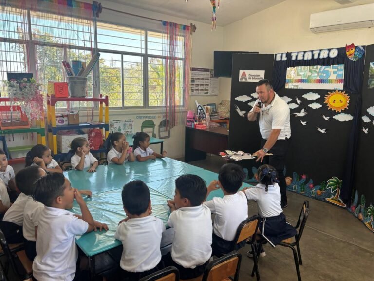 “En Ahome la educación es prioridad y se trabaja de manera cercana a las comunidades escolares”: Kiabeth Medellín